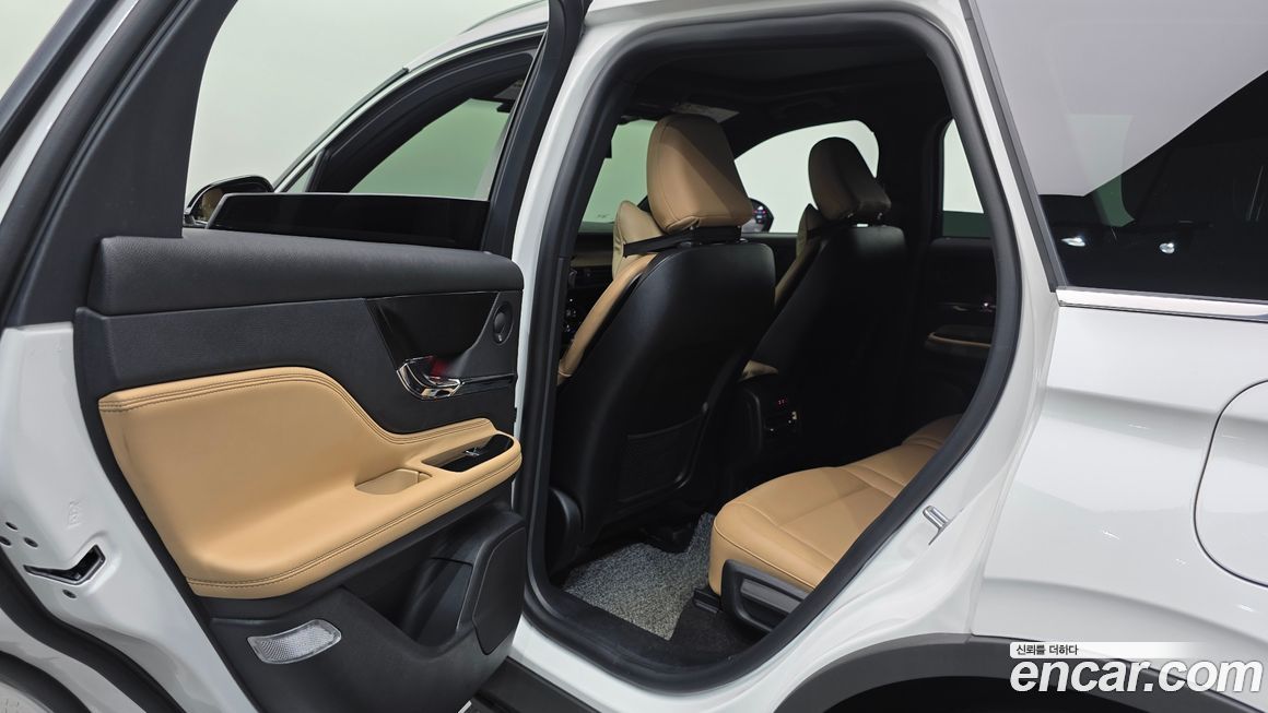 Lincoln Corsair 2021