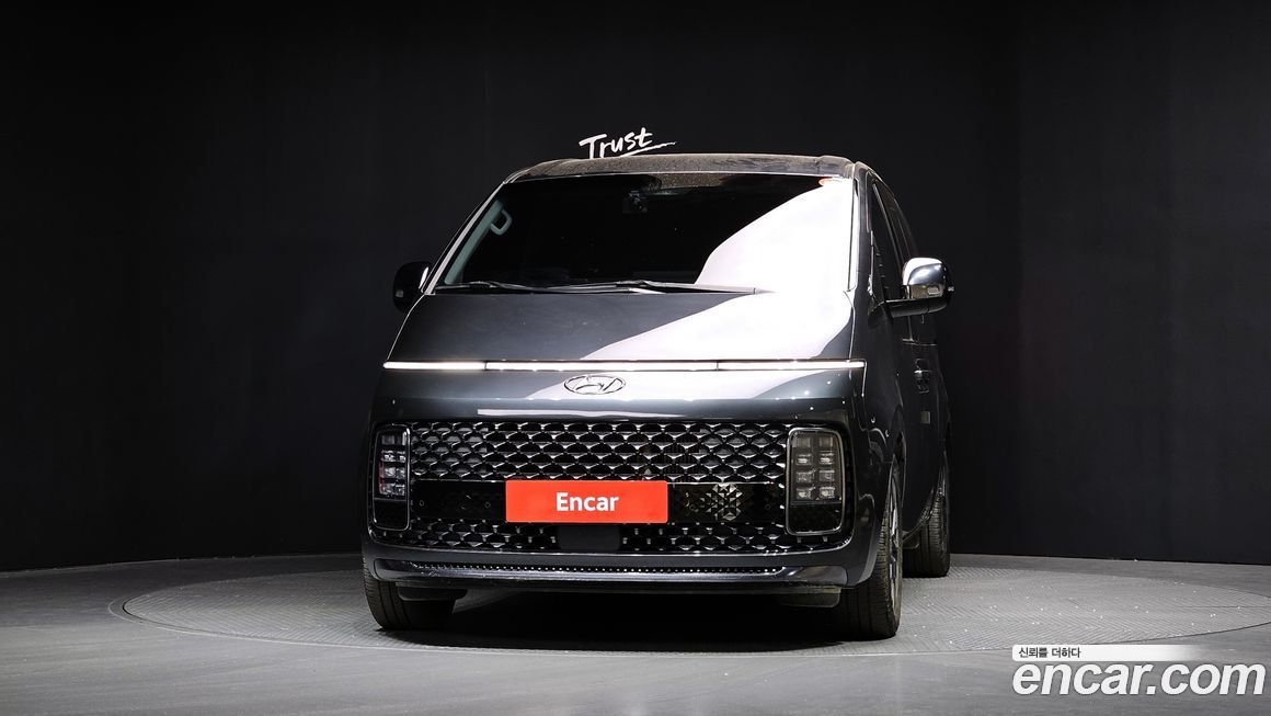 Hyundai Staria 2022