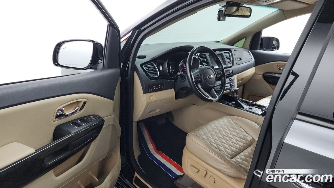 Kia Canival 2019
