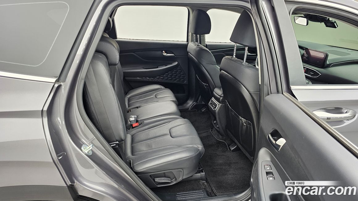 Hyundai Santafe 2022