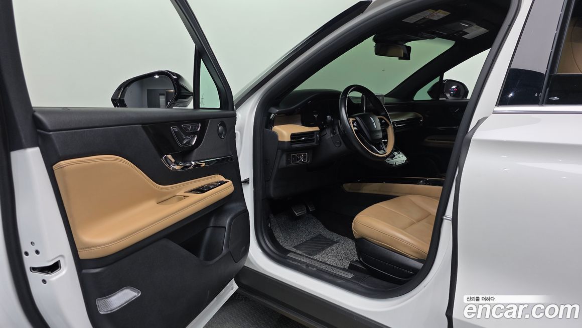 Lincoln Corsair 2021