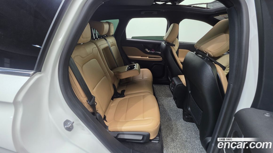 Lincoln Corsair 2021