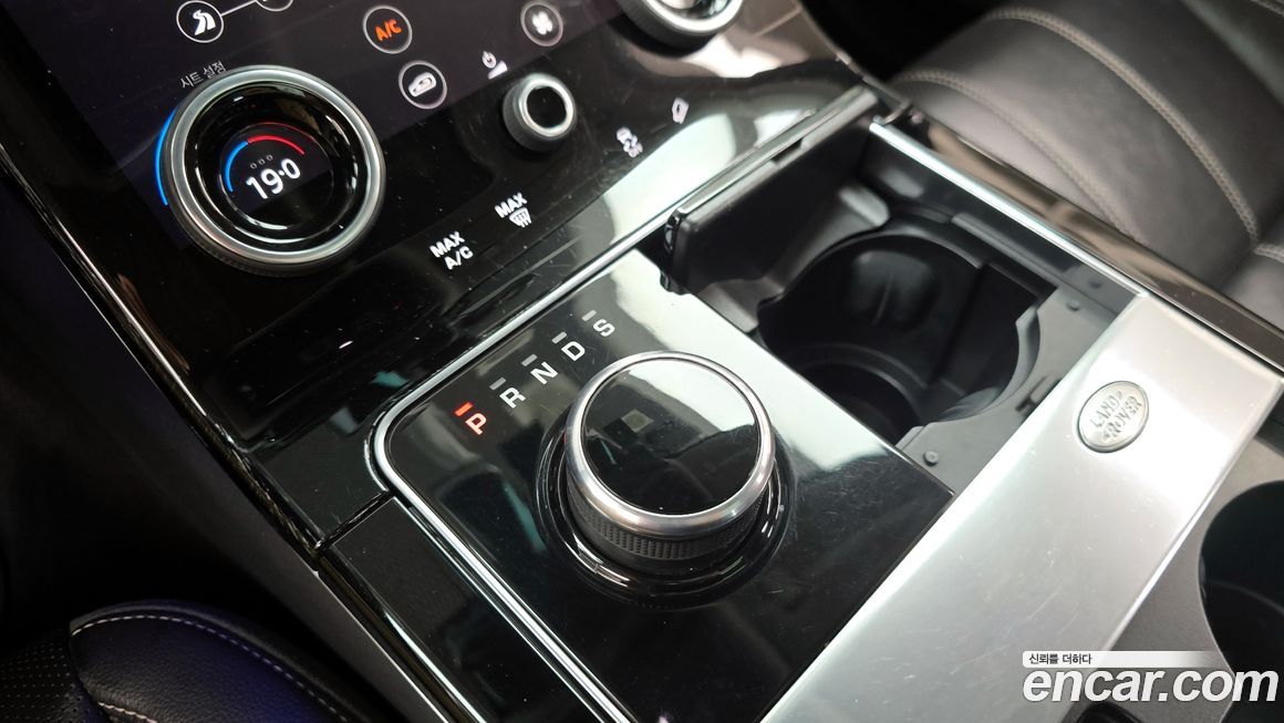 Land Rover Range Rover Velar 2018