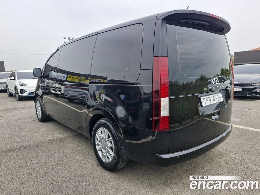 Hyundai Staria 2022