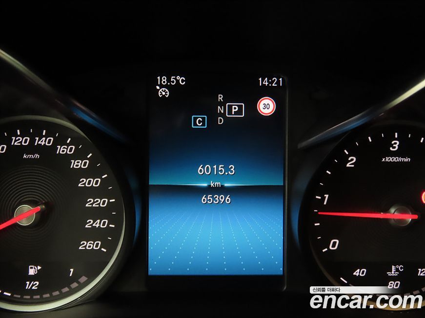 Mercedes-Benz C-Class 2019