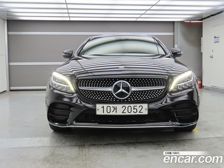 Mercedes-Benz C-Class 2019