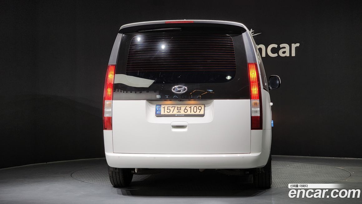 Hyundai Staria 2022