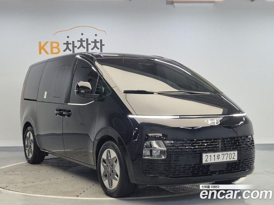 Hyundai Staria 2023