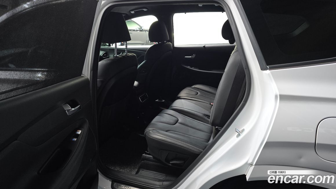 Hyundai Santafe 2022