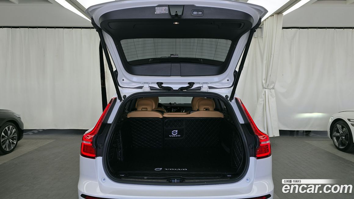 Volvo V60 2020