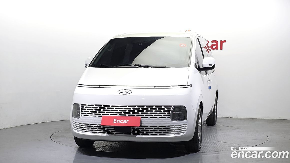 Hyundai Staria 2024
