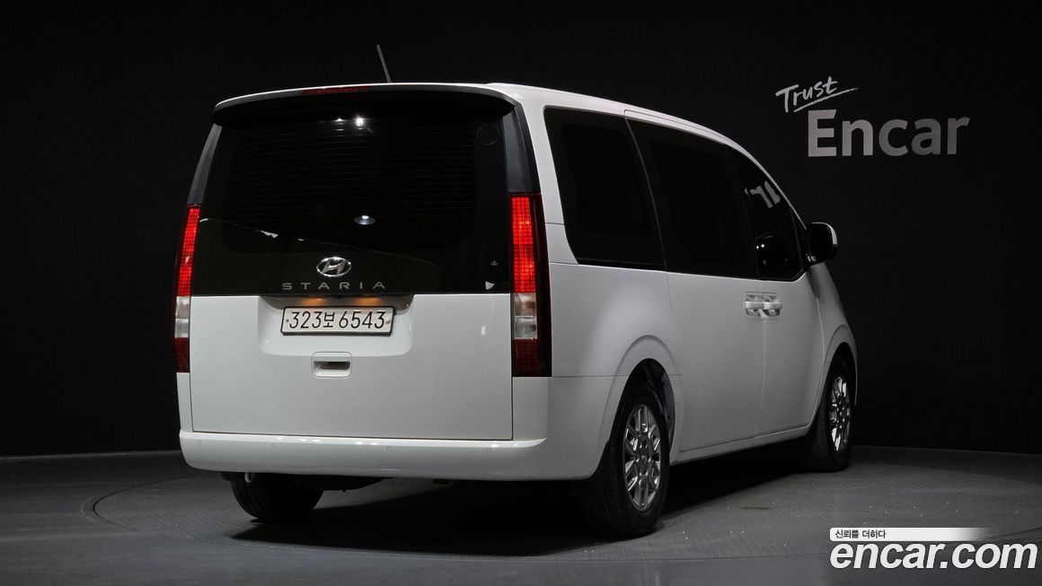 Hyundai Staria 2024