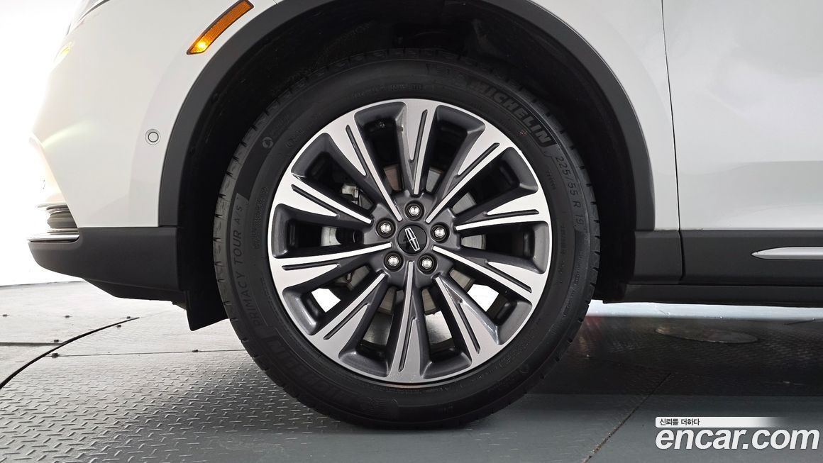 Lincoln Corsair 2022