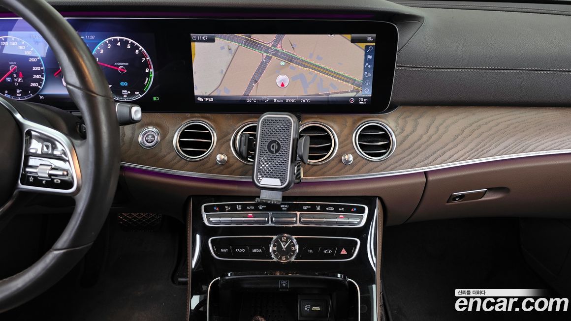 Mercedes-Benz E-Class 2019