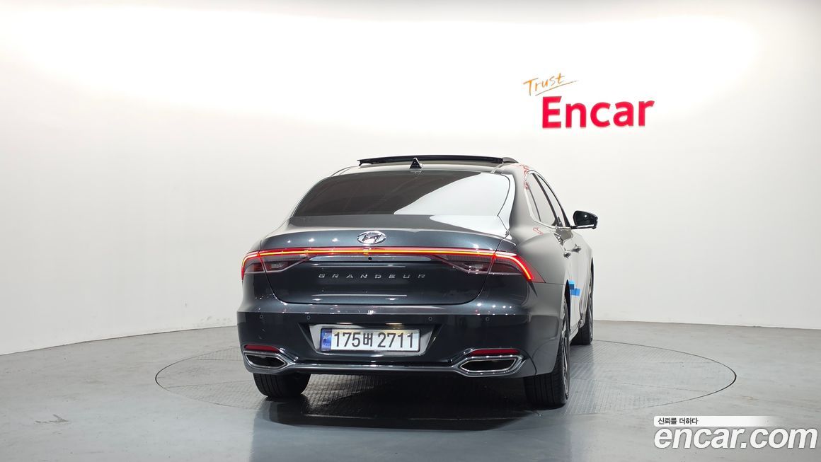 Hyundai Grandeur 2022