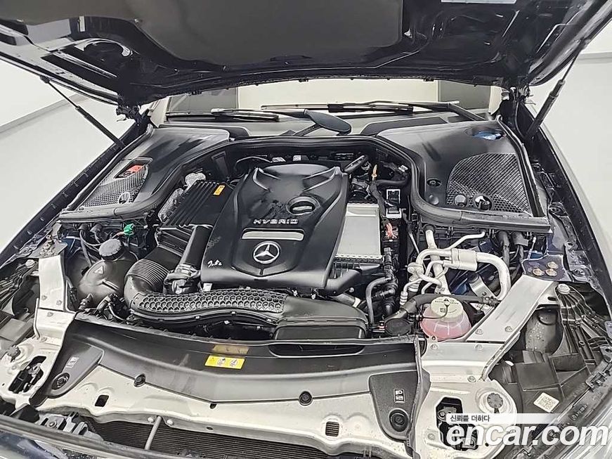 Mercedes-Benz E-Class 2019