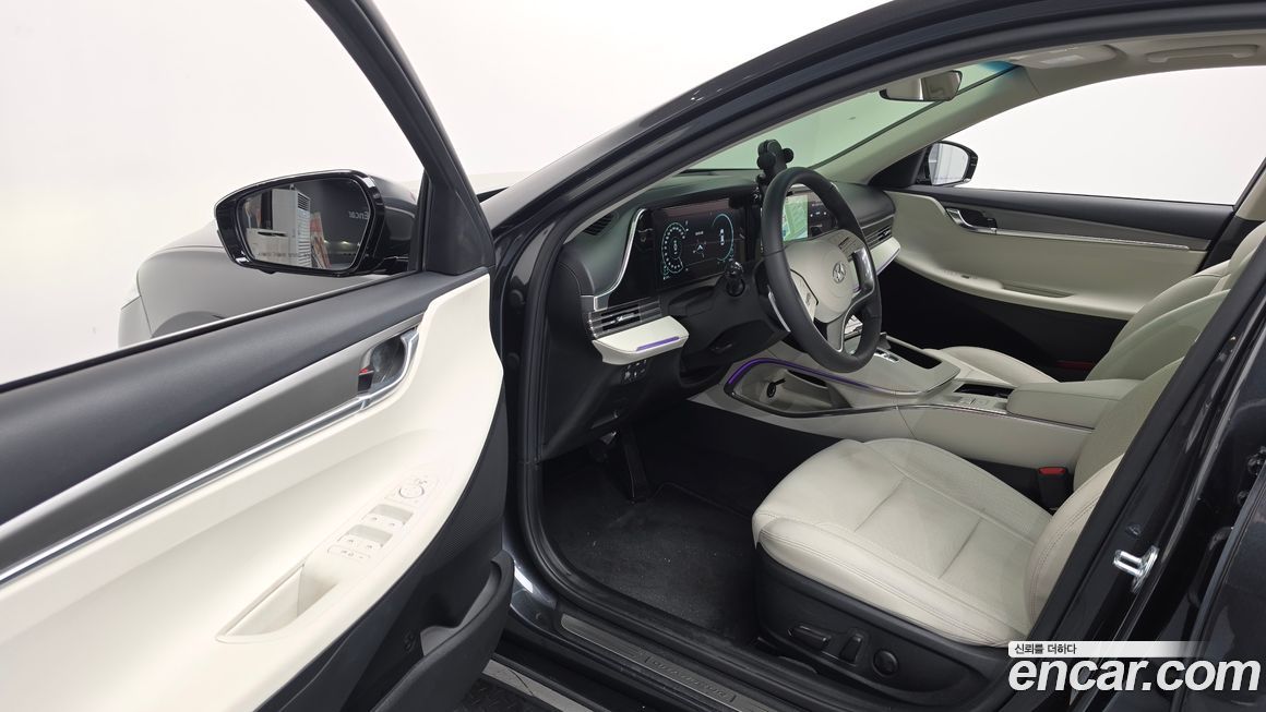 Hyundai Grandeur 2022