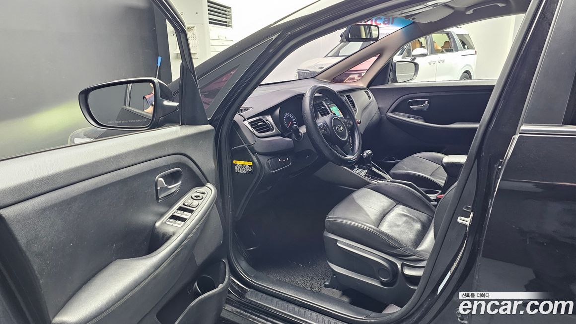 Kia Carens 2018
