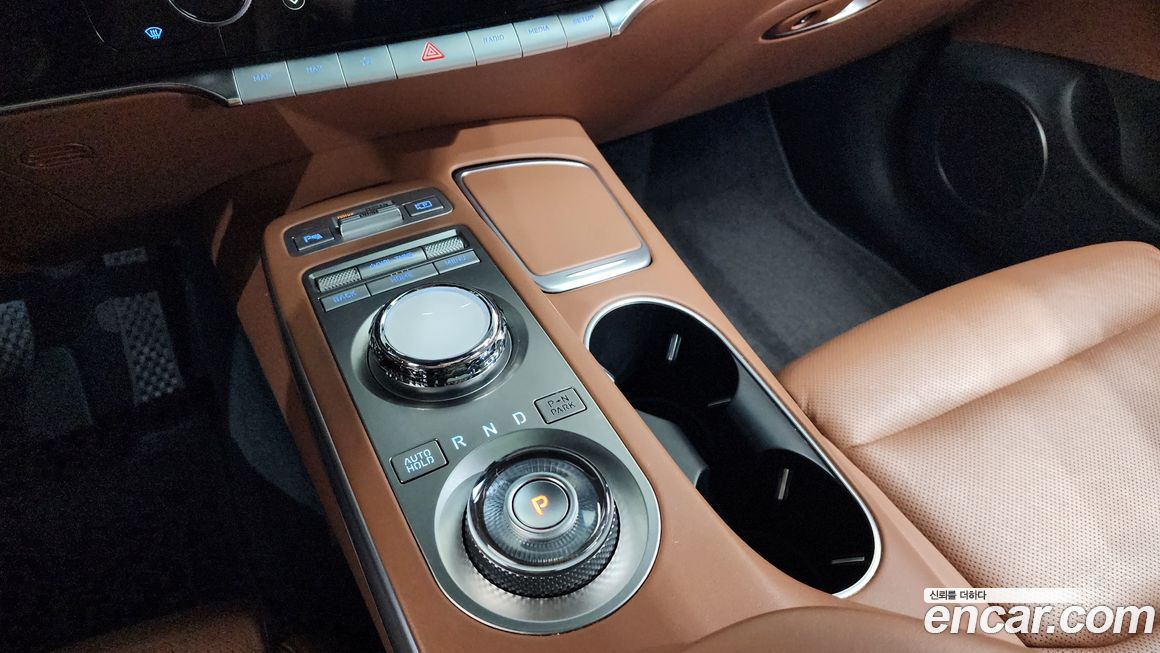 Genesis GV70 2021
