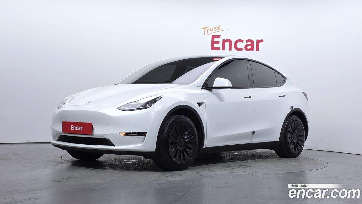 Tesla Model Y 2021