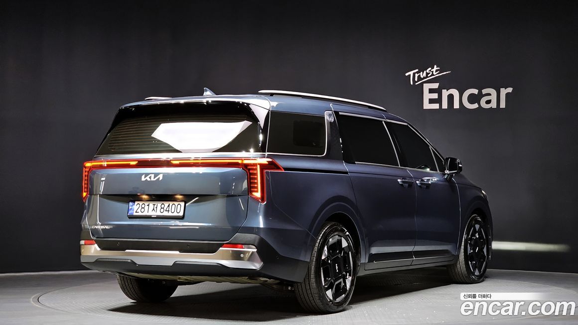 Kia Canival 2024