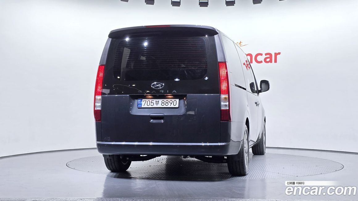 Hyundai Staria 2024