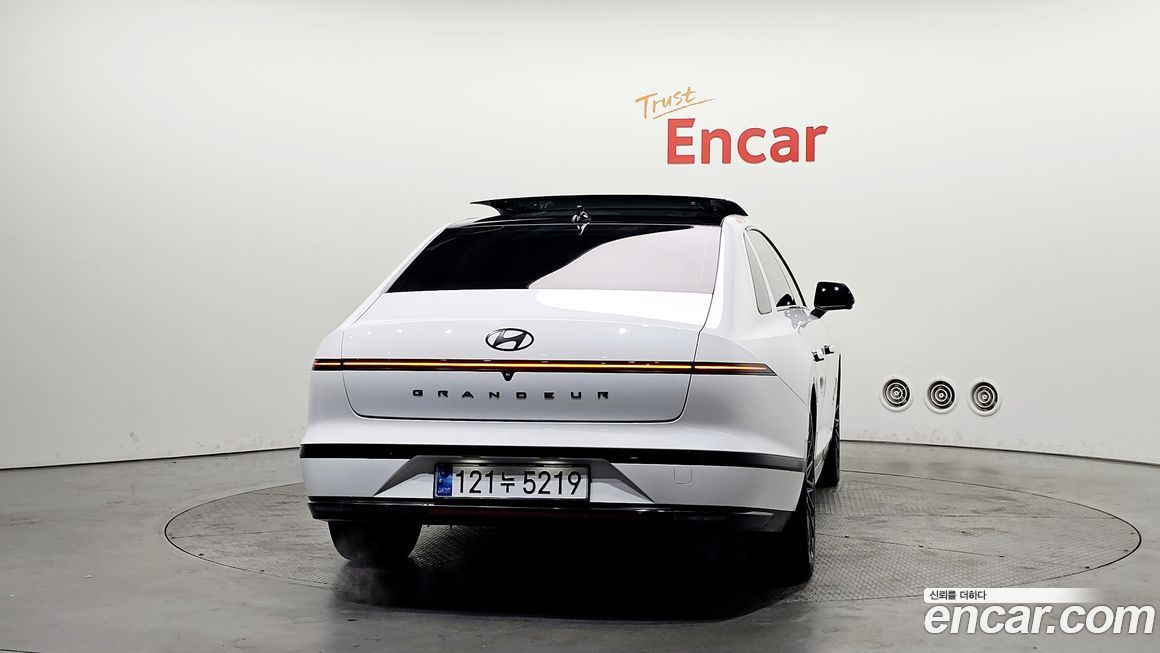 Hyundai Grandeur 2023