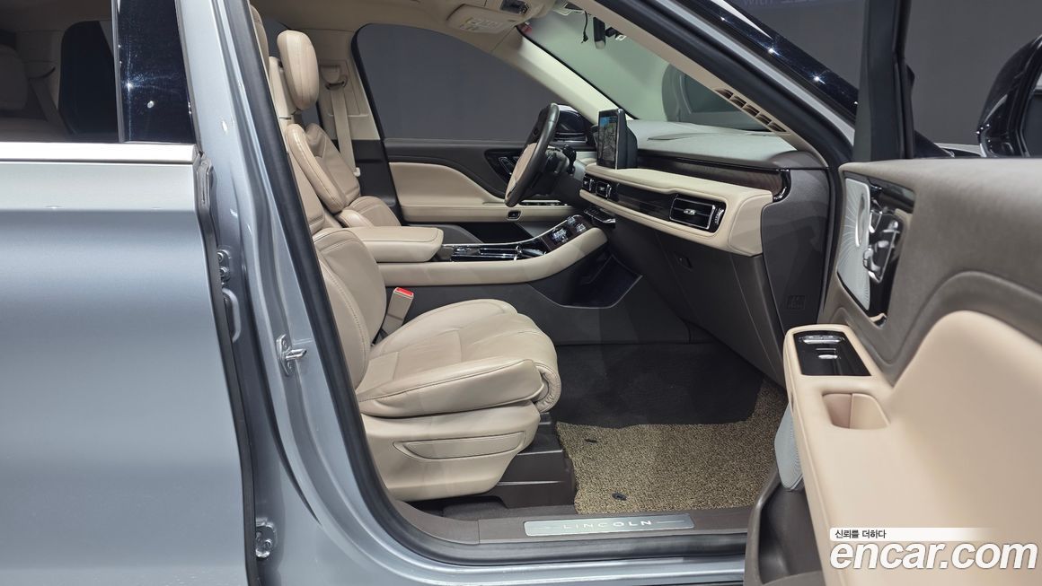 Lincoln Aviator 2021