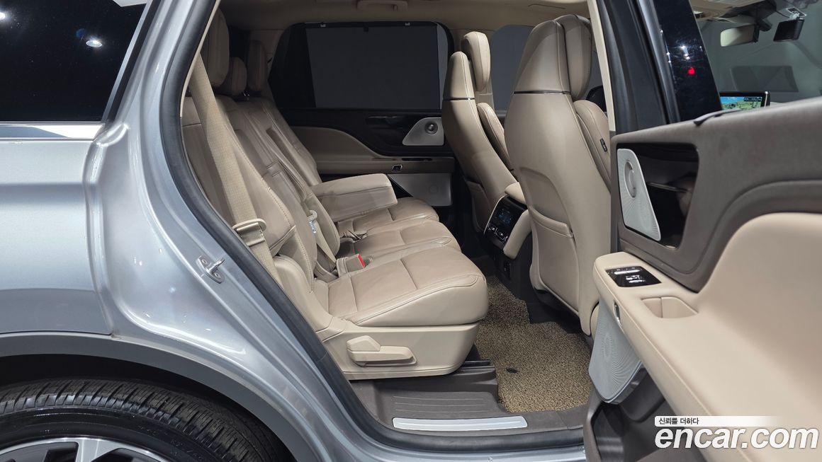 Lincoln Aviator 2021