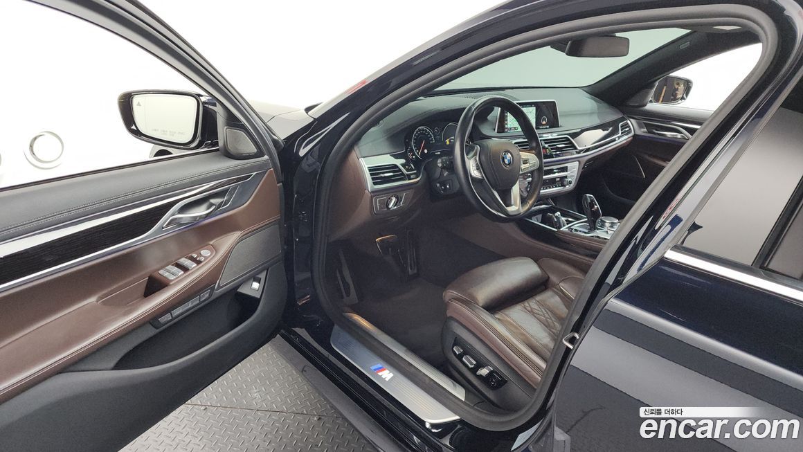 BMW 7-Series 2018