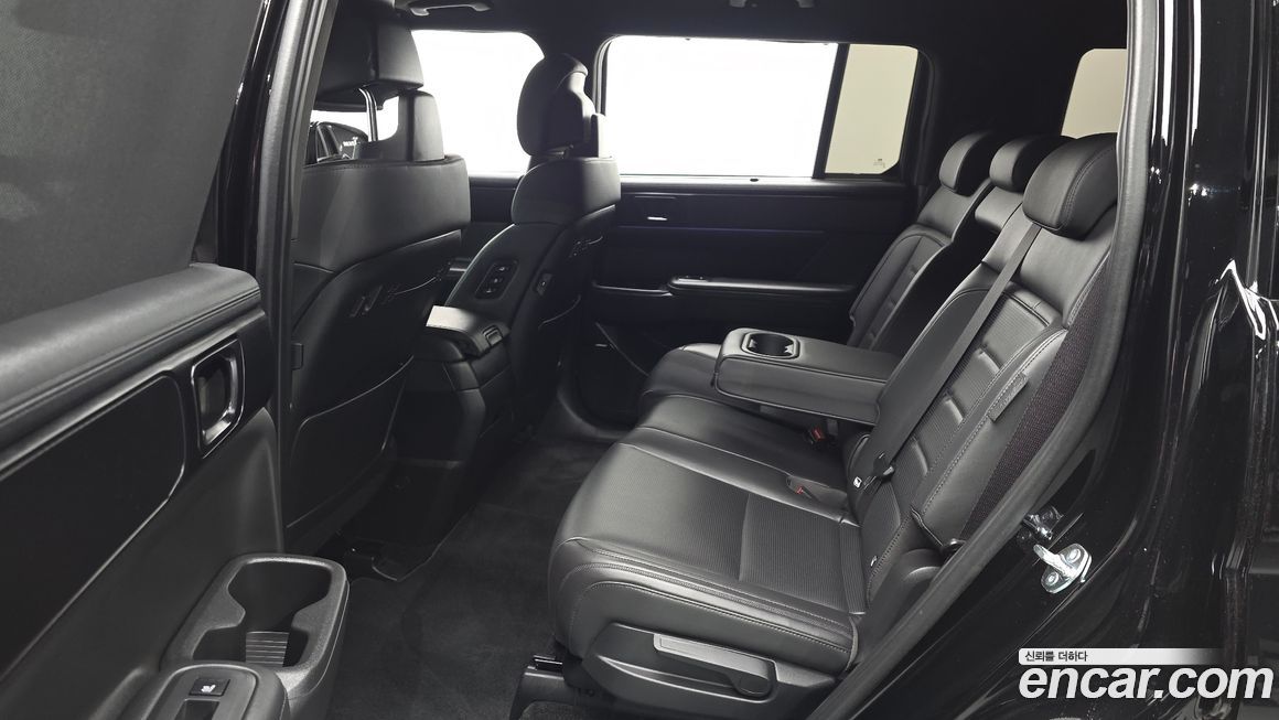 Hyundai Santafe 2025