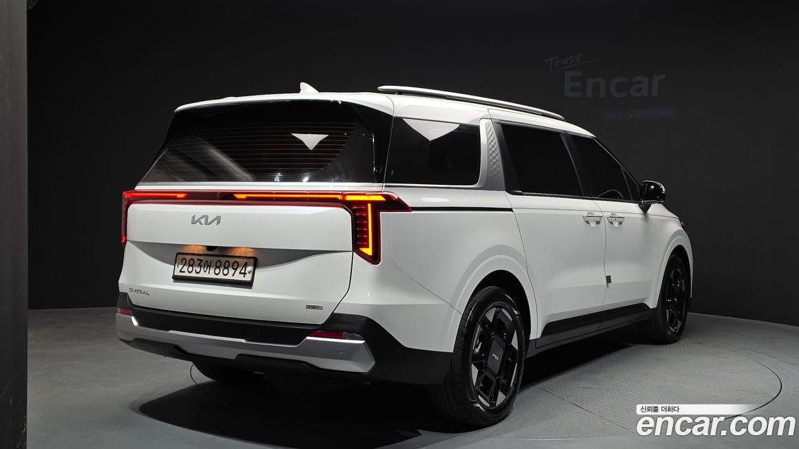 Kia Canival 2025