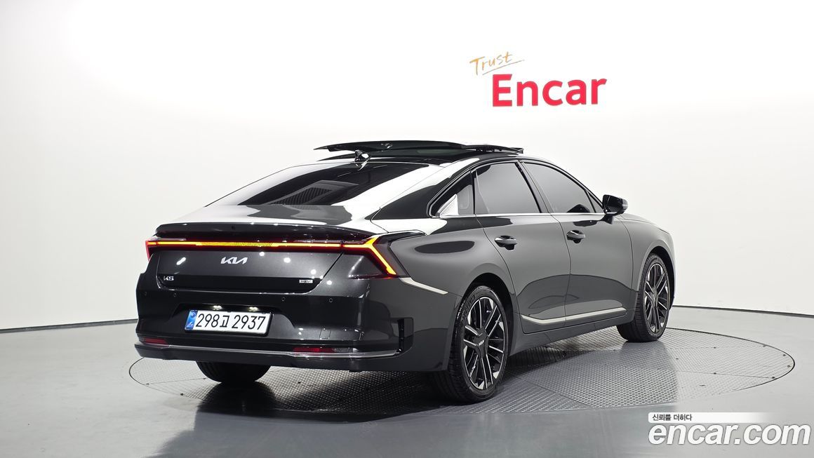 Kia K8 2025