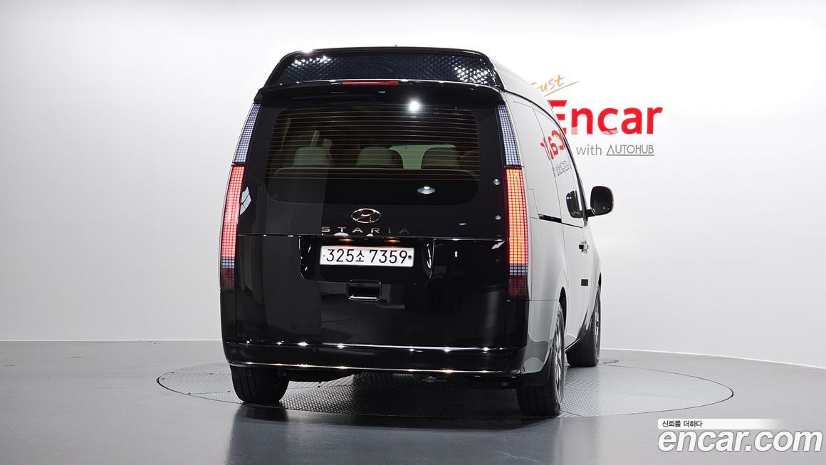 Hyundai Staria 2022
