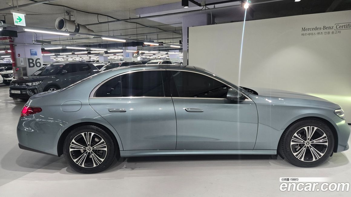 Mercedes-Benz E-Class 2025