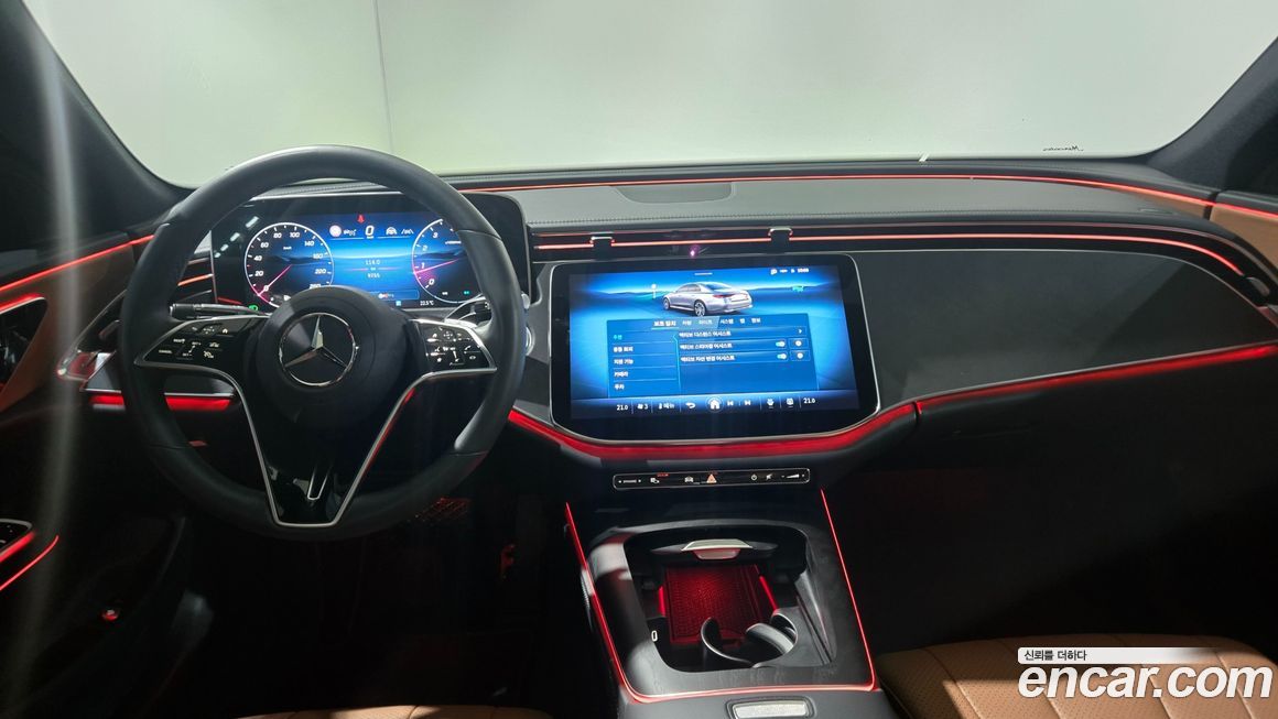 Mercedes-Benz E-Class 2025