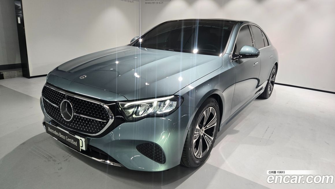 Mercedes-Benz E-Class 2025
