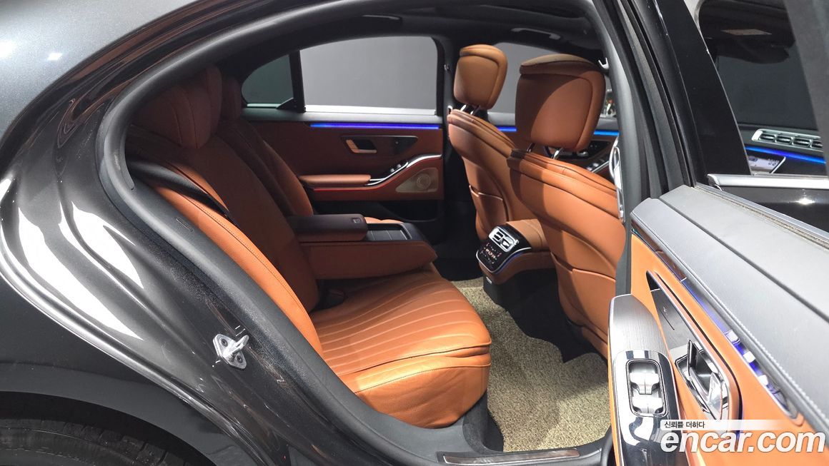 Mercedes-Benz S-Class 2022