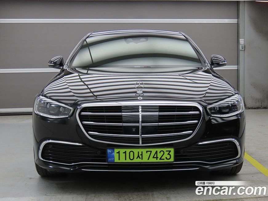 Mercedes-Benz S-Class 2022