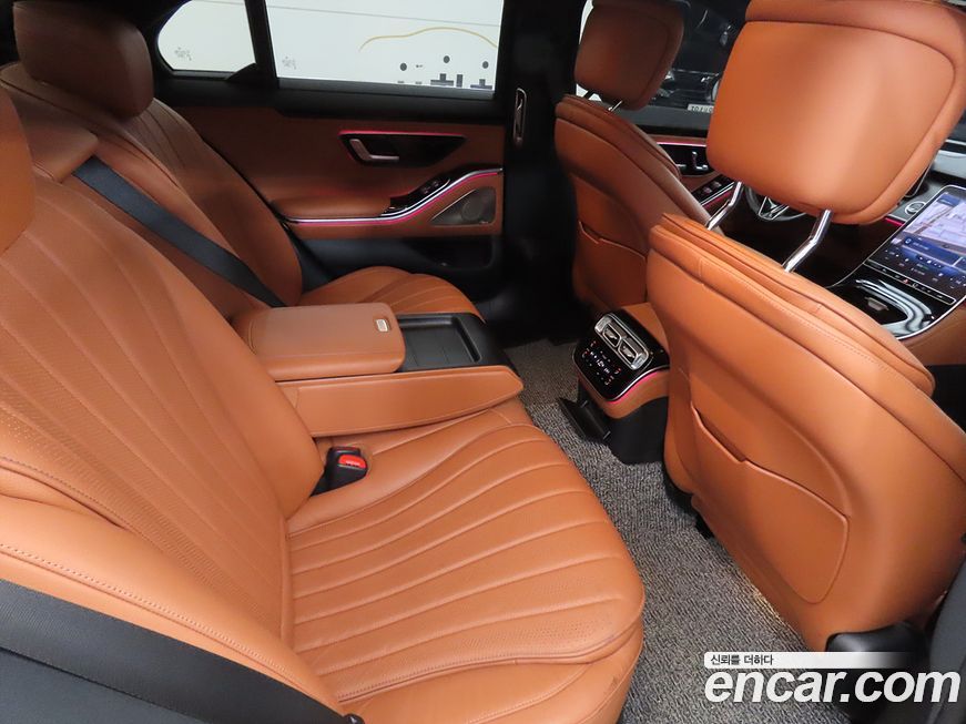 Mercedes-Benz S-Class 2022