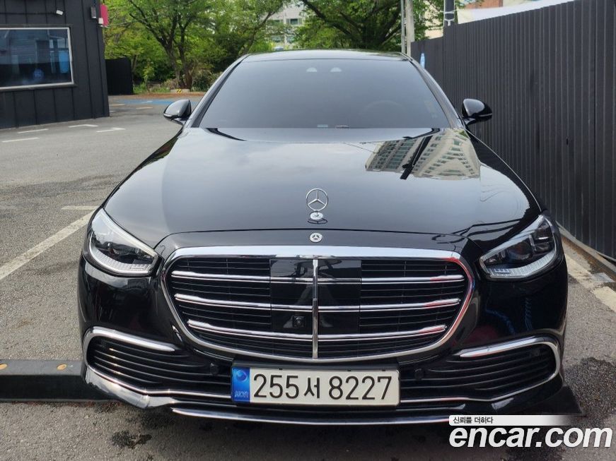 Mercedes-Benz S-Class 2022