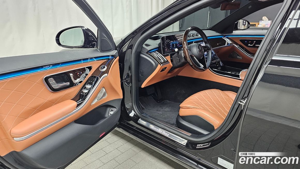 Mercedes-Benz S-Class 2021