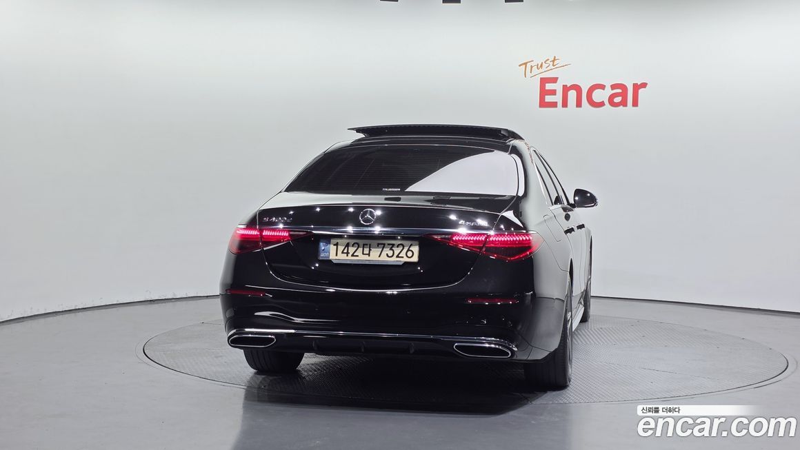 Mercedes-Benz S-Class 2022