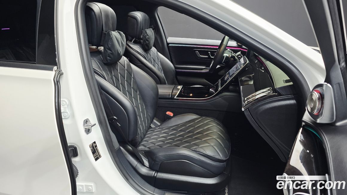 Mercedes-Benz S-Class 2021