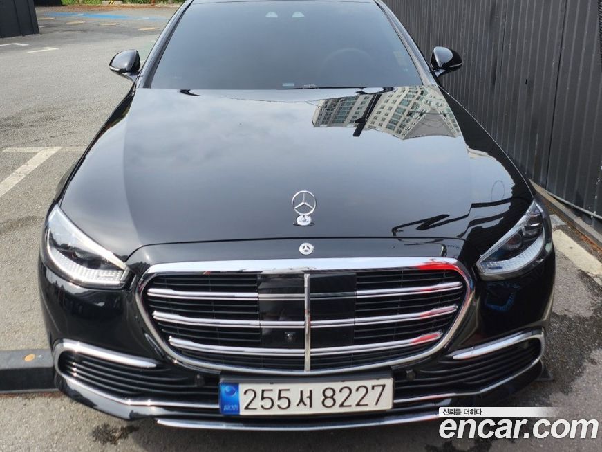 Mercedes-Benz S-Class 2022