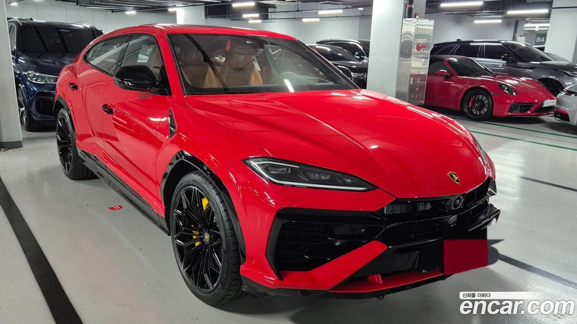 Lamborghini Urus 2025