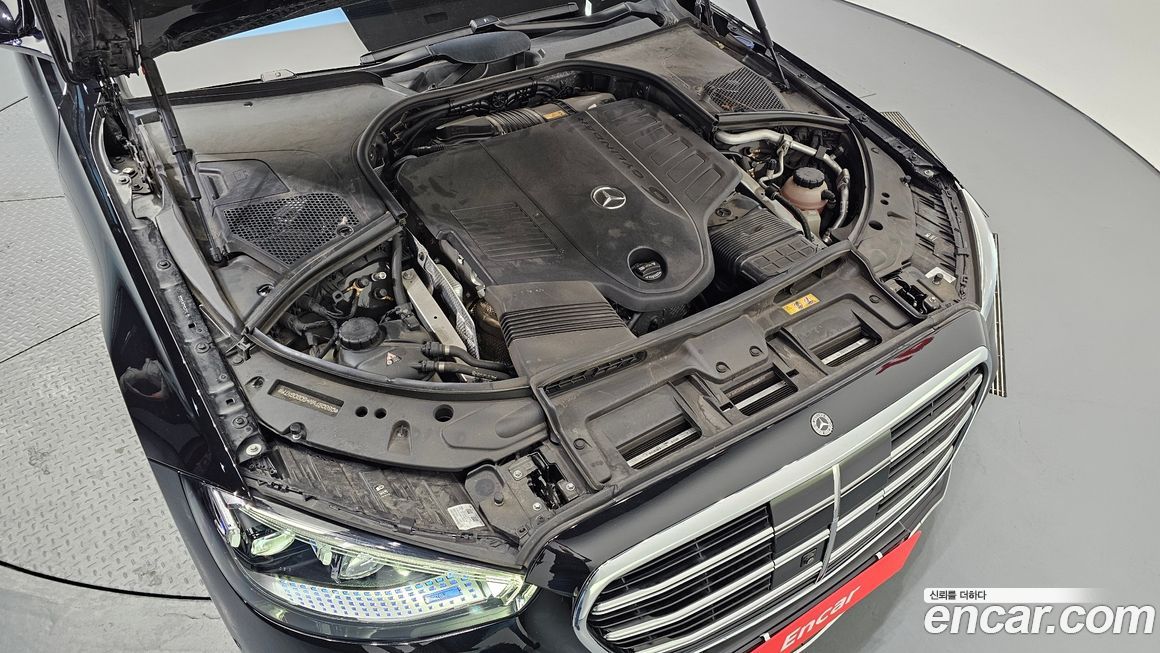 Mercedes-Benz S-Class 2022