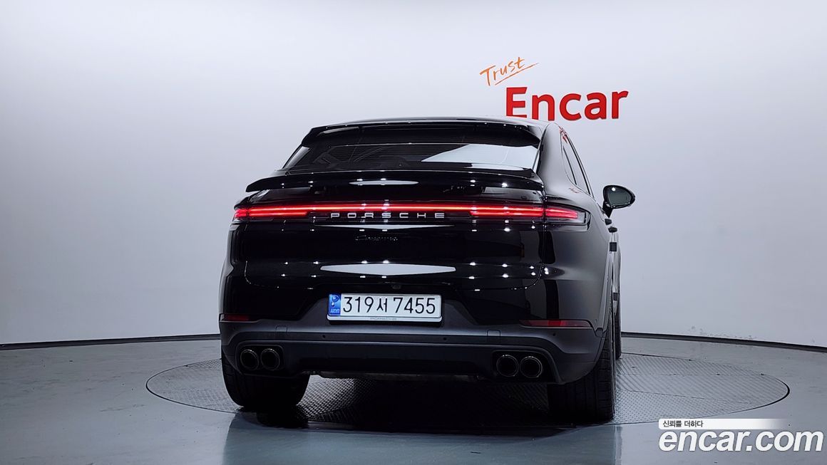 Porsche Cayenne 2024