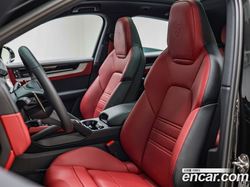 Porsche Cayenne 2025