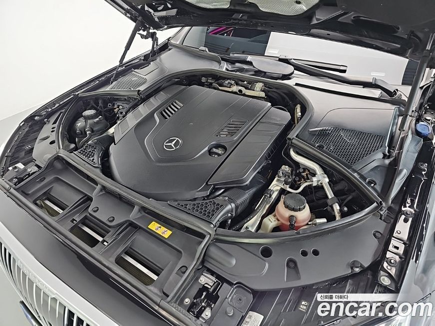 Mercedes-Benz S-Class 2023